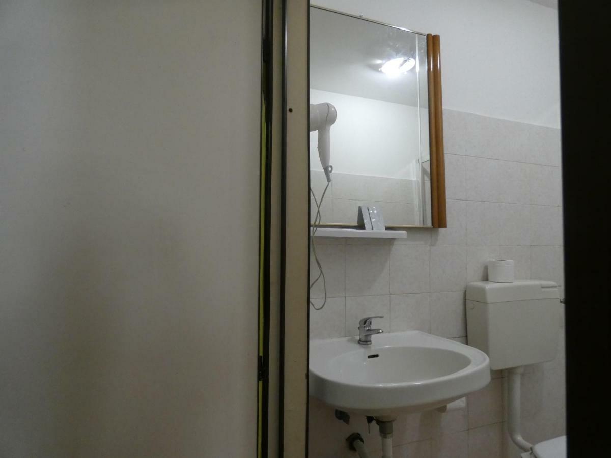 Sunlight Guest House Рим Экстерьер фото